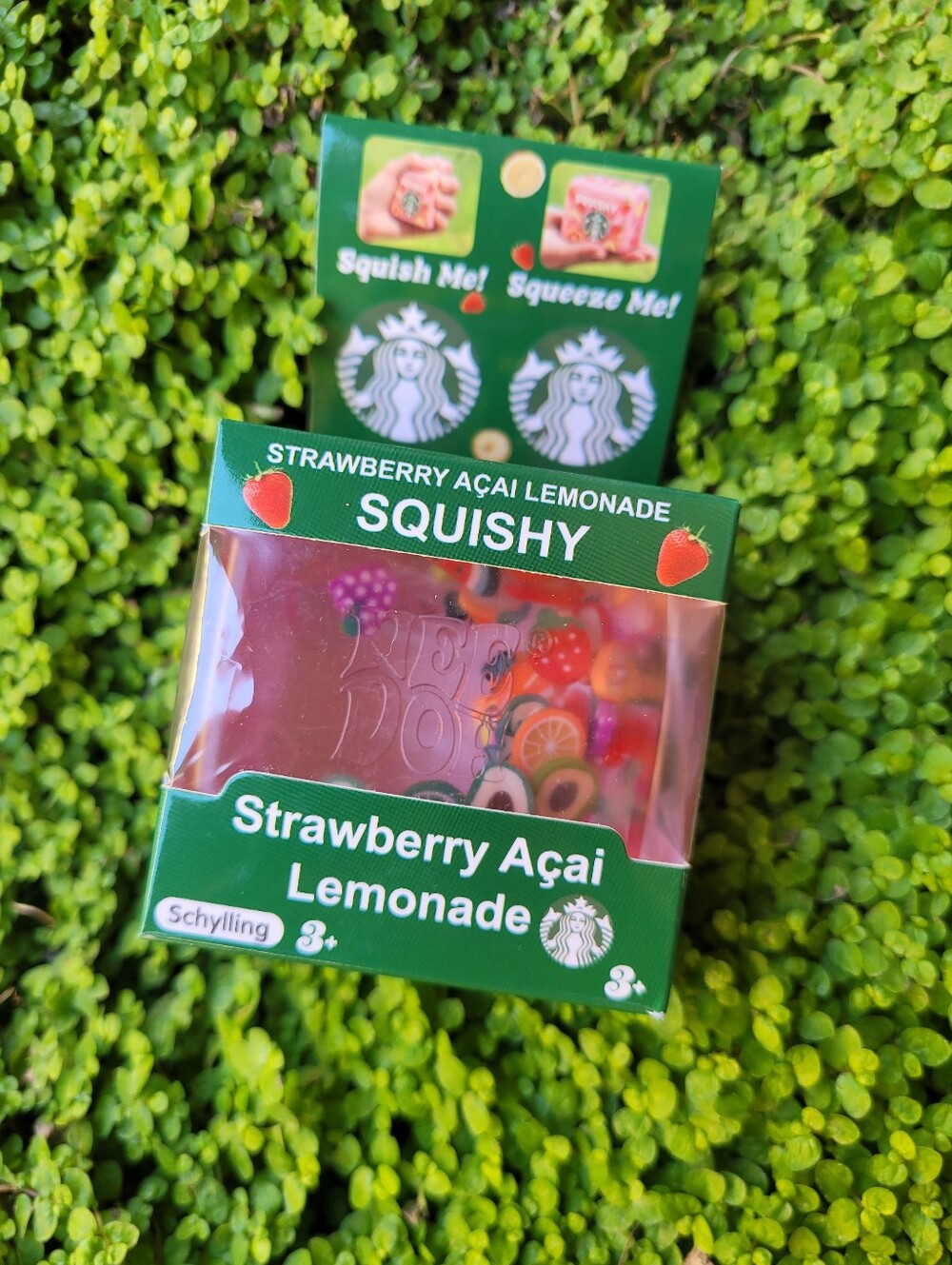 Starbucks Nice Cube strawberry acai lemonade Squishy